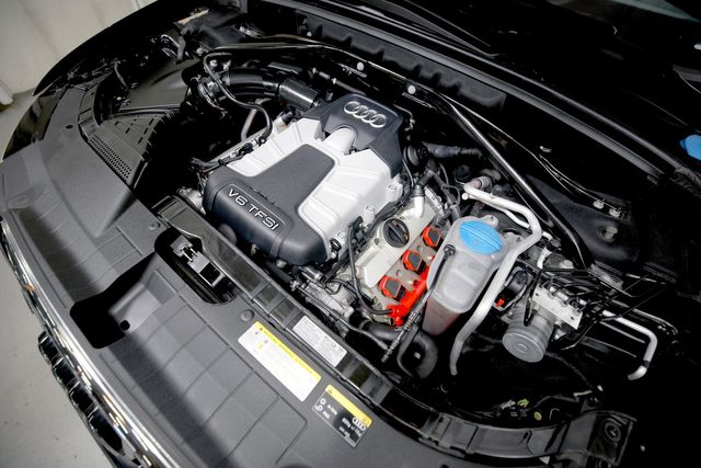 2013 Audi Q5 3.0T quattro Premium Plus | Burbank, California | MDK International 2013 Audi Q5 3.0T quattro Premium Plus | Burbank, California | MDK International