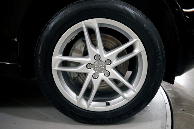 2013 Audi Q5 3.0T quattro Premium Plus | Burbank, California | MDK International 2013 Audi Q5 3.0T quattro Premium Plus | Burbank, California | MDK International