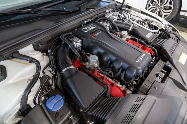 2013 Audi RS 5 V8 4.2L quattro