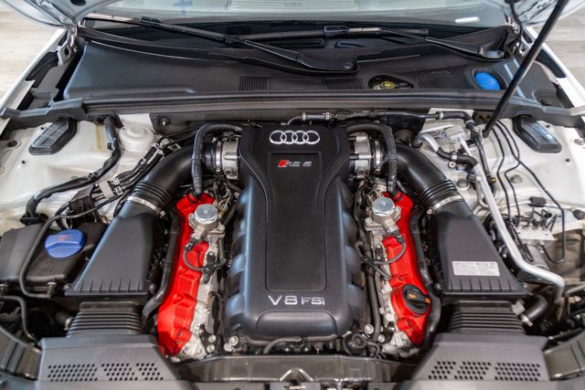 2013 Audi RS 5 V8 4.2L quattro