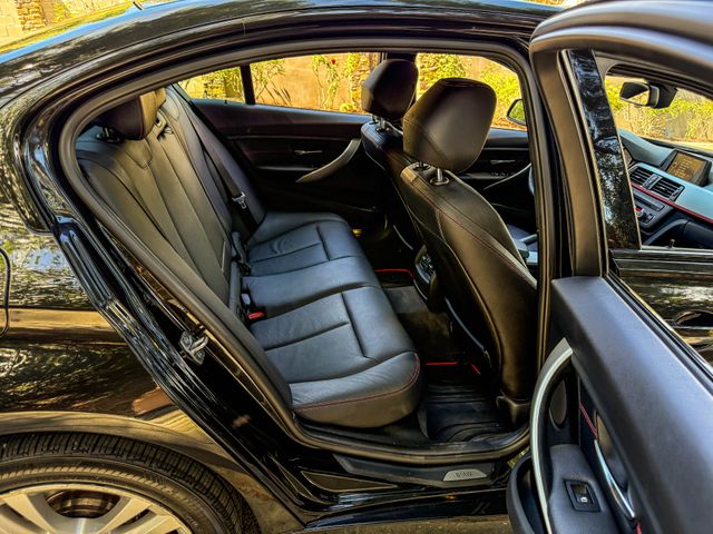 2013 BMW 3 Series 335i xDrive | Agoura Hills, CA | SoCal Auto Group 2013 BMW 3 Series 335i xDrive | Agoura Hills, CA | SoCal Auto Group