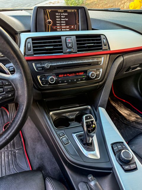 2013 BMW 3 Series 335i xDrive | Agoura Hills, CA | SoCal Auto Group 2013 BMW 3 Series 335i xDrive | Agoura Hills, CA | SoCal Auto Group