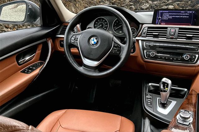2013 BMW 3 Series 328i xDrive