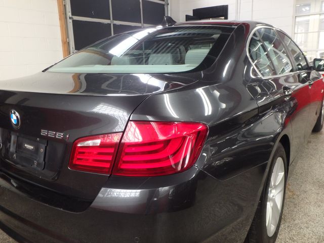 2013 BMW X-DRIVE, SERVICED, SMOOTH, WELL MAINTAINED AND SOLID.