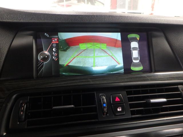 2013 BMW X-DRIVE, SERVICED, SMOOTH, WELL MAINTAINED AND SOLID.