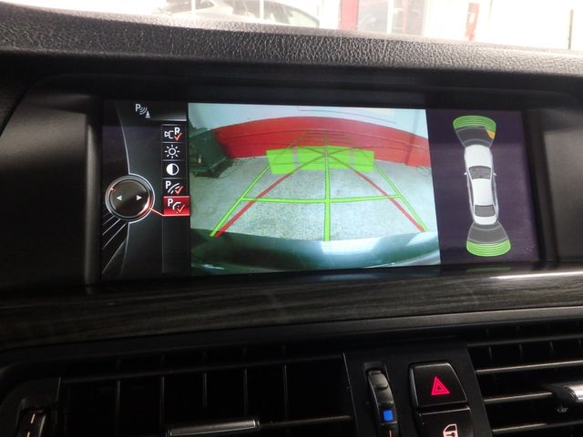 2013 BMW X-DRIVE, SERVICED, SMOOTH, WELL MAINTAINED AND SOLID.