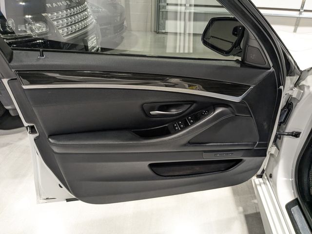2013 BMW 550i xDrive XI | Lake Forest IL | Executive Motor Carz 2013 BMW 550i xDrive XI | Lake Forest IL | Executive Motor Carz