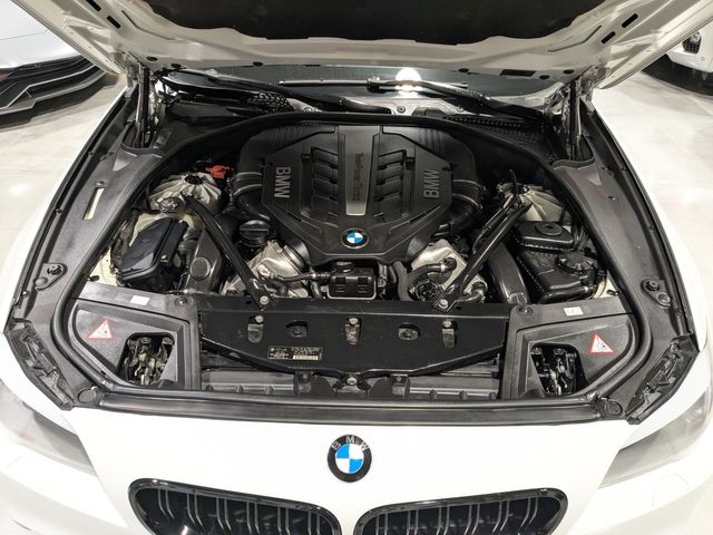 2013 BMW 550i xDrive XI | Lake Forest IL | Executive Motor Carz 2013 BMW 550i xDrive XI | Lake Forest IL | Executive Motor Carz