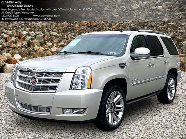 2013 Cadillac Escalade Platinum Edition | Naugatuck, Connecticut | A Better Way Wholesale Autos-CT in Naugatuck, Connecticut 06770