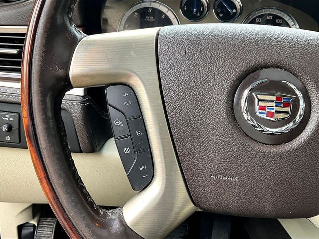 2013 Cadillac Escalade Platinum Edition