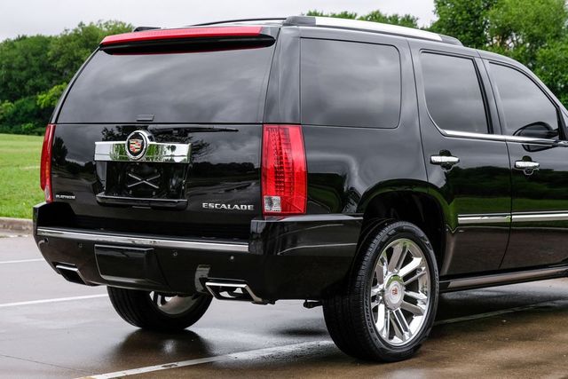 2013 Cadillac Escalade Platinum Edition