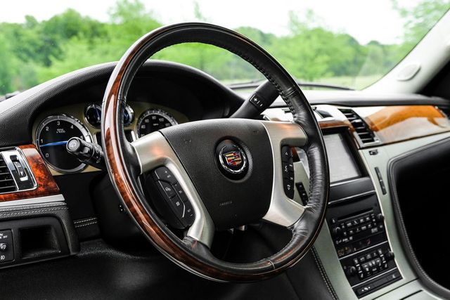2013 Cadillac Escalade Platinum Edition 2013 Cadillac Escalade Platinum Edition