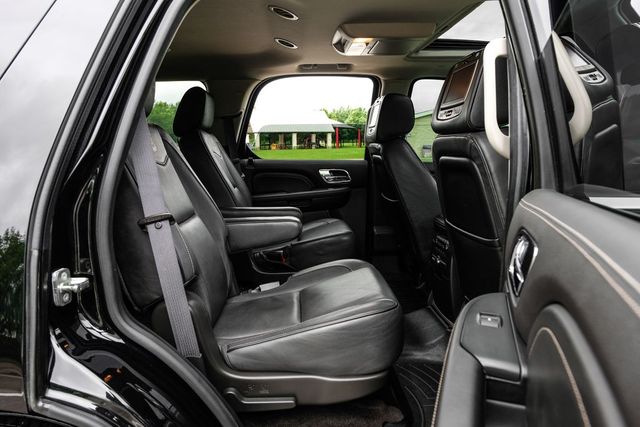 2013 Cadillac Escalade Platinum Edition