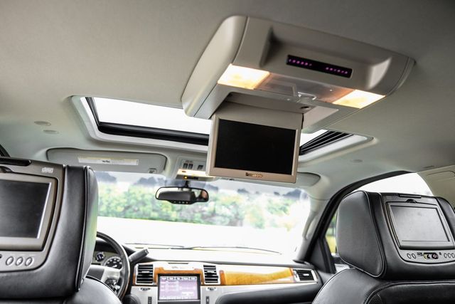 2013 Cadillac Escalade Platinum Edition 2013 Cadillac Escalade Platinum Edition