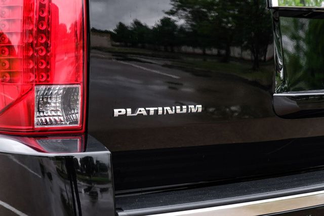 2013 Cadillac Escalade Platinum Edition