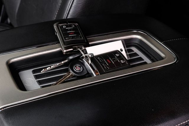 2013 Cadillac Escalade Platinum Edition
