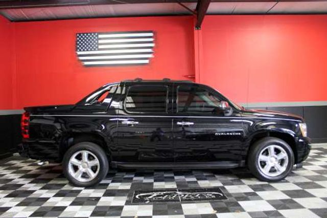 2013 Chevrolet Avalanche LS Black Diamond - Ledet's Auto Sales Gonzales, Louisiana 70737 2013 Chevrolet Avalanche LS Black Diamond - Ledet's Auto Sales Gonzales, Louisiana 70737