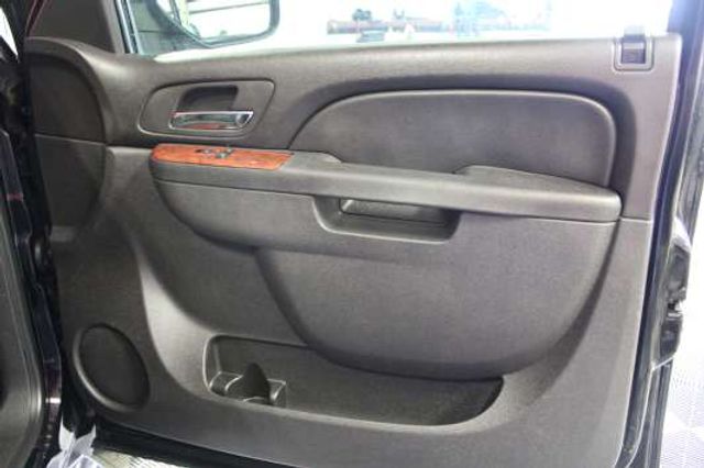 2013 Chevrolet Avalanche LS Black Diamond - Ledet's Auto Sales Gonzales, Louisiana 70737 2013 Chevrolet Avalanche LS Black Diamond - Ledet's Auto Sales Gonzales, Louisiana 70737