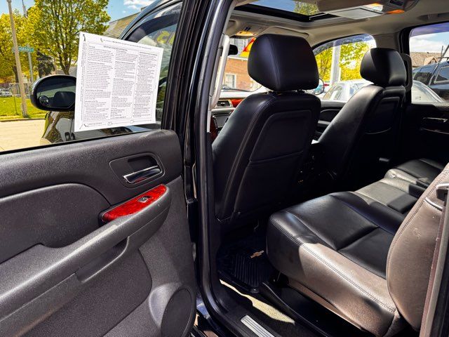 2013 Chevrolet Avalanche LTZ Black Diamond