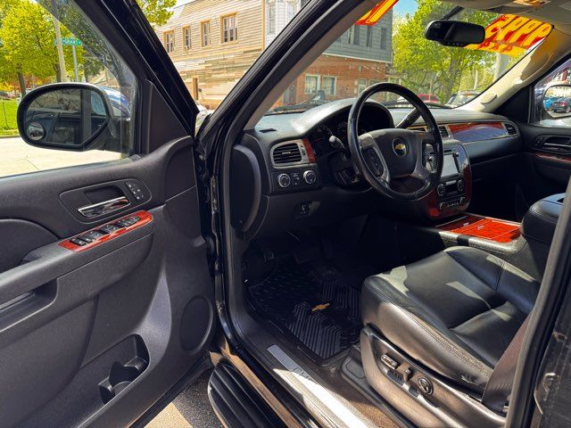 2013 Chevrolet Avalanche LTZ Black Diamond