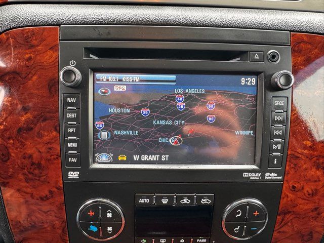 2013 Chevrolet Avalanche LTZ Black Diamond