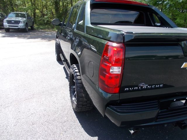 2013 Chevrolet Avalanche LS Black Diamond