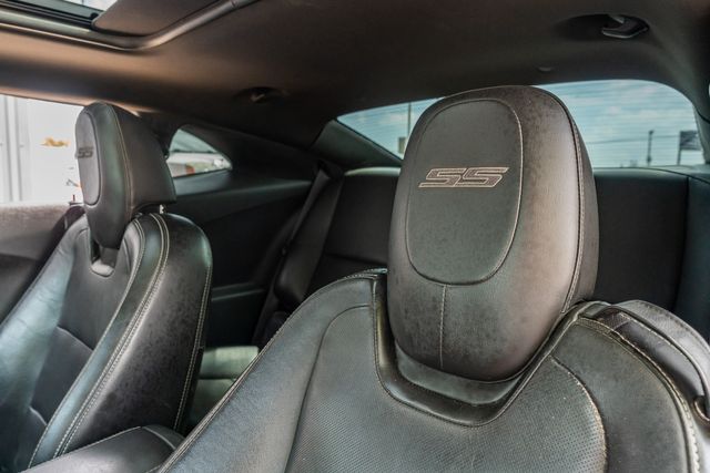 2013 Chevrolet Camaro SS / 2SS PKG / 6.2L V8 / LEATHER / NAVIGATION | Austin, TX | Rocky Mountain Truck Stop Austin