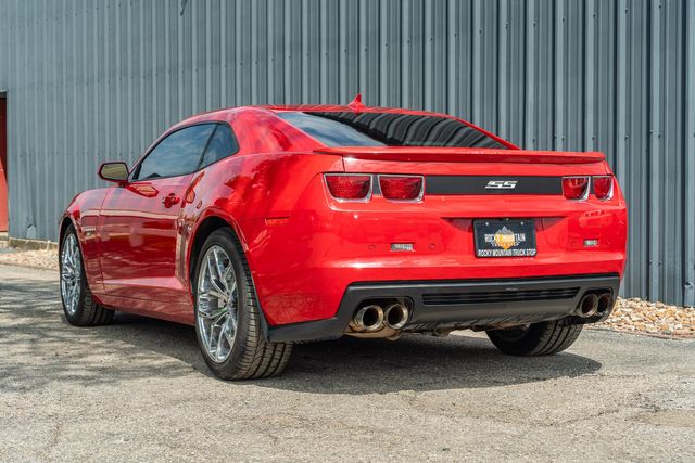 2013 Chevrolet Camaro SS / 2SS PKG / 6.2L V8 / LEATHER / NAVIGATION | Austin, TX | Rocky Mountain Truck Stop Austin 2013 Chevrolet Camaro SS / 2SS PKG / 6.2L V8 / LEATHER / NAVIGATION | Austin, TX | Rocky Mountain Truck Stop Austin