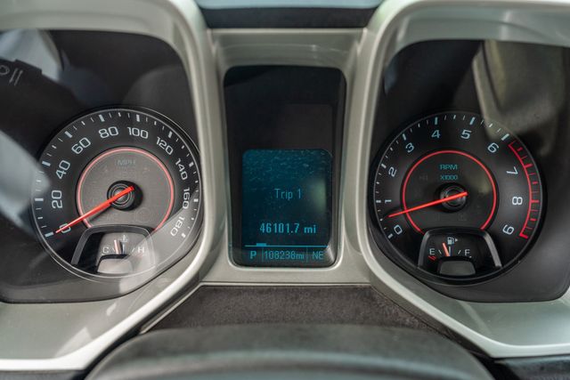 2013 Chevrolet Camaro SS / 2SS PKG / 6.2L V8 / LEATHER / NAVIGATION | Austin, TX | Rocky Mountain Truck Stop Austin