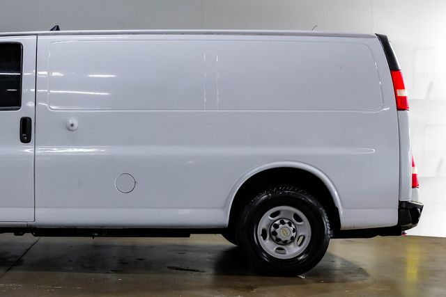 2013 Chevrolet Express 2500 Work Cargo Van TRAILER PKG Rear Vision WORK READY | Dallas, TX | East Dallas Diesel 2013 Chevrolet Express 2500 Work Cargo Van TRAILER PKG Rear Vision WORK READY | Dallas, TX | East Dallas Diesel