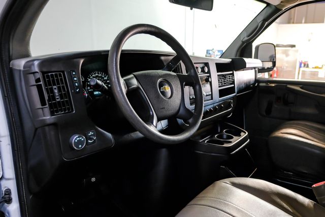 2013 Chevrolet Express 2500 Work Cargo Van TRAILER PKG Rear Vision WORK READY | Dallas, TX | East Dallas Diesel 2013 Chevrolet Express 2500 Work Cargo Van TRAILER PKG Rear Vision WORK READY | Dallas, TX | East Dallas Diesel