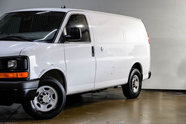 2013 Chevrolet Express 2500 Work Cargo Van TRAILER PKG Rear Vision WORK READY | Dallas, TX | East Dallas Diesel 2013 Chevrolet Express 2500 Work Cargo Van TRAILER PKG Rear Vision WORK READY | Dallas, TX | East Dallas Diesel