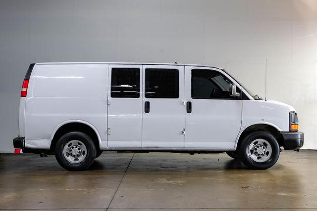 2013 Chevrolet Express 2500 Work Cargo Van TRAILER PKG Rear Vision WORK READY | Dallas, TX | East Dallas Diesel 2013 Chevrolet Express 2500 Work Cargo Van TRAILER PKG Rear Vision WORK READY | Dallas, TX | East Dallas Diesel