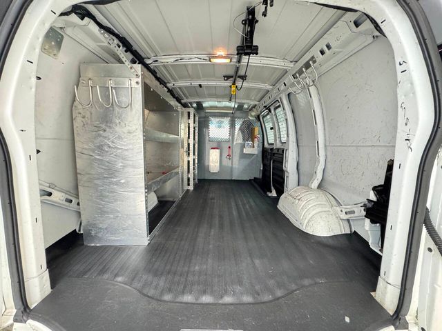 2013 Chevrolet Express 1500 | Houston, TX | Houston Auto Credit 2013 Chevrolet Express 1500 | Houston, TX | Houston Auto Credit