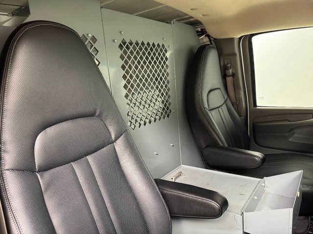 2013 Chevrolet Express 1500 | Houston, TX | Houston Auto Credit 2013 Chevrolet Express 1500 | Houston, TX | Houston Auto Credit