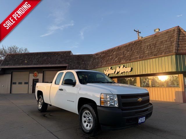 2013 Chevrolet Silverado 1500 ONLY 43,000 Miles | Dickinson, ND | Heiser Motors
