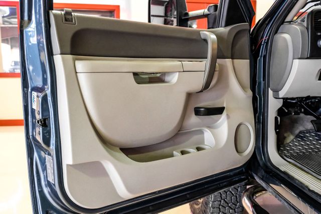 2013 Chevrolet Silverado 2500HD LT | Addison, TX | Mr Car Guys