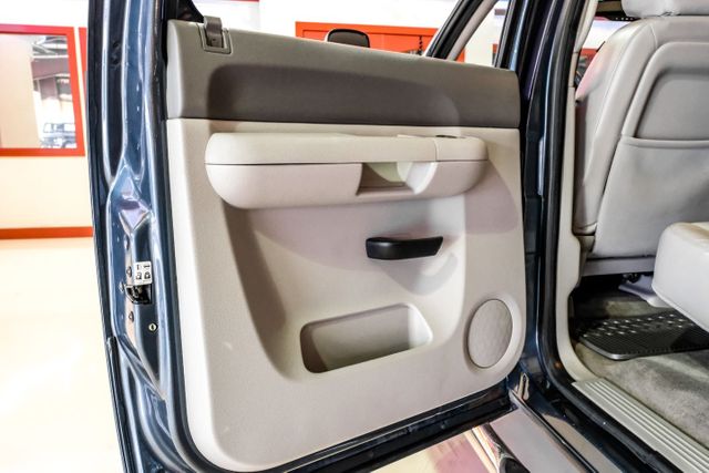 2013 Chevrolet Silverado 2500HD LT | Addison, TX | Mr Car Guys