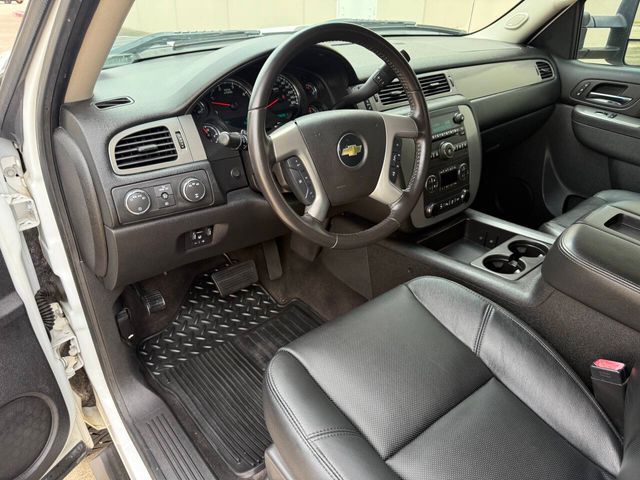 2013 Chevrolet Silverado 3500HD LTZ | Houston, TX | Houston Auto Credit 2013 Chevrolet Silverado 3500HD LTZ | Houston, TX | Houston Auto Credit