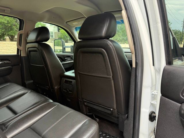 2013 Chevrolet Silverado 3500HD LTZ | Houston, TX | Houston Auto Credit 2013 Chevrolet Silverado 3500HD LTZ | Houston, TX | Houston Auto Credit