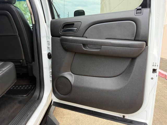 2013 Chevrolet Silverado 3500HD LTZ | Houston, TX | Houston Auto Credit 2013 Chevrolet Silverado 3500HD LTZ | Houston, TX | Houston Auto Credit