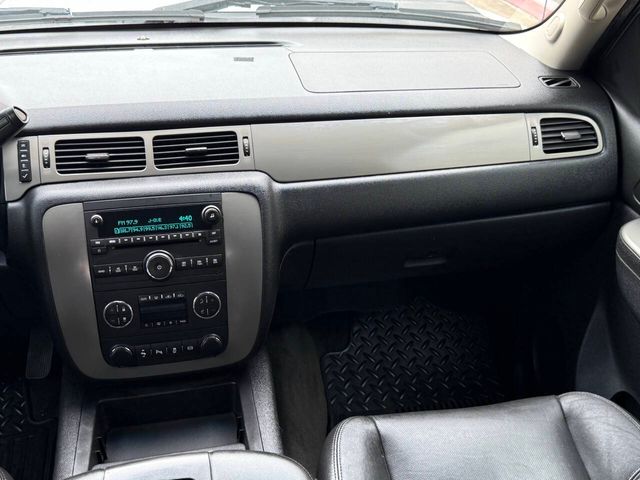 2013 Chevrolet Silverado 3500HD LTZ | Houston, TX | Houston Auto Credit 2013 Chevrolet Silverado 3500HD LTZ | Houston, TX | Houston Auto Credit