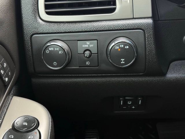 2013 Chevrolet Silverado 3500HD LTZ | Houston, TX | Houston Auto Credit 2013 Chevrolet Silverado 3500HD LTZ | Houston, TX | Houston Auto Credit