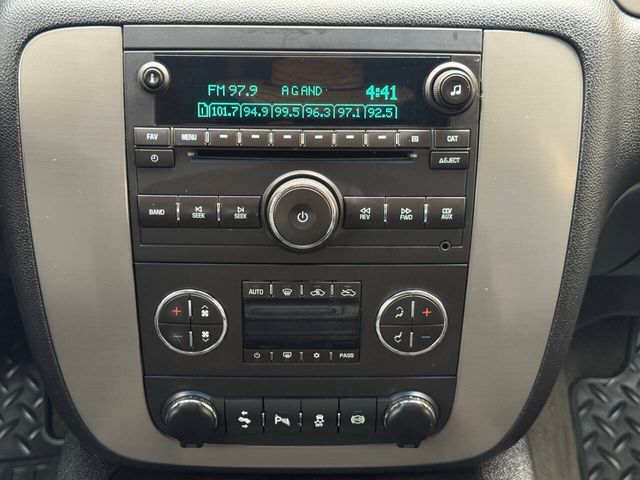 2013 Chevrolet Silverado 3500HD LTZ | Houston, TX | Houston Auto Credit 2013 Chevrolet Silverado 3500HD LTZ | Houston, TX | Houston Auto Credit