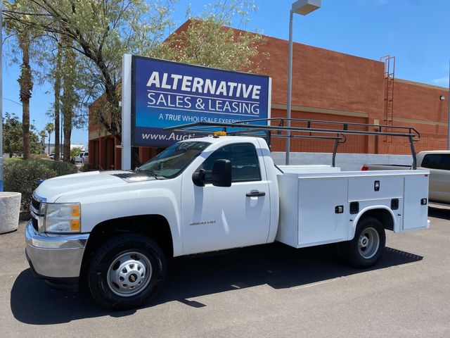 2013 Chevrolet Silverado 3500hd W/t Reg Cab Utility Bed 4x4