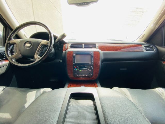 2013 Chevrolet Suburban 1500 LTZ | Lubbock, TX | Chaparral Motors - Lubbock 2013 Chevrolet Suburban 1500 LTZ | Lubbock, TX | Chaparral Motors - Lubbock