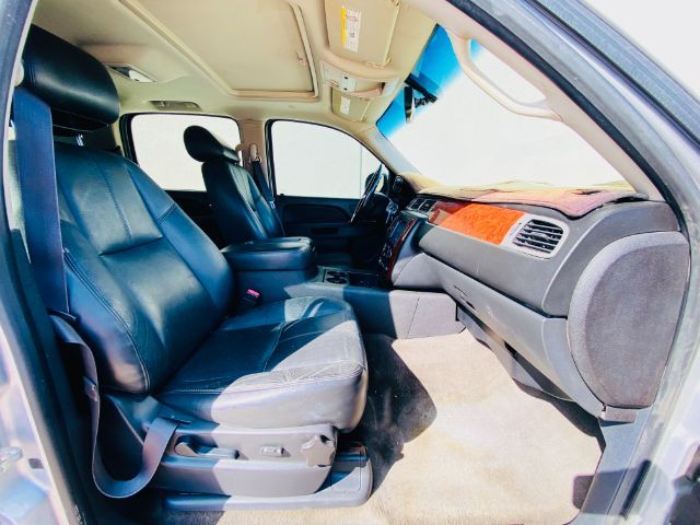 2013 Chevrolet Suburban 1500 LT | Lubbock, TX | Chaparral Motors - Lubbock 2013 Chevrolet Suburban 1500 LT | Lubbock, TX | Chaparral Motors - Lubbock