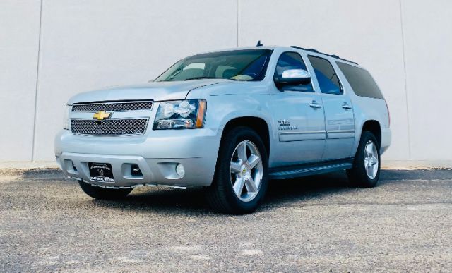 2013 Chevrolet Suburban 1500 LT | Lubbock, TX | Chaparral Motors - Lubbock 2013 Chevrolet Suburban 1500 LT | Lubbock, TX | Chaparral Motors - Lubbock
