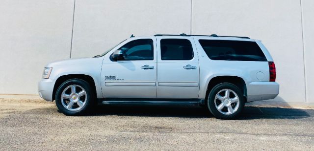 2013 Chevrolet Suburban 1500 LT | Lubbock, TX | Chaparral Motors - Lubbock 2013 Chevrolet Suburban 1500 LT | Lubbock, TX | Chaparral Motors - Lubbock