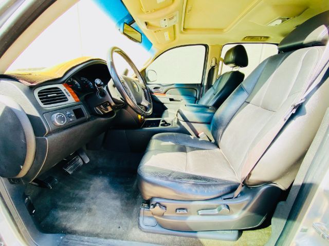 2013 Chevrolet Suburban 1500 LT | Lubbock, TX | Chaparral Motors - Lubbock 2013 Chevrolet Suburban 1500 LT | Lubbock, TX | Chaparral Motors - Lubbock